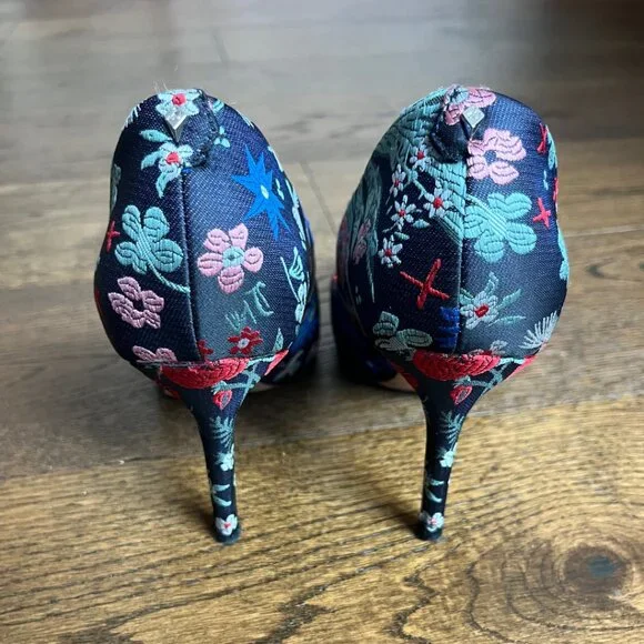Sam Edelman Blue Floral Jacquard Heel Pumps | Size 6 Dress Shoes - Picture 7 of 8